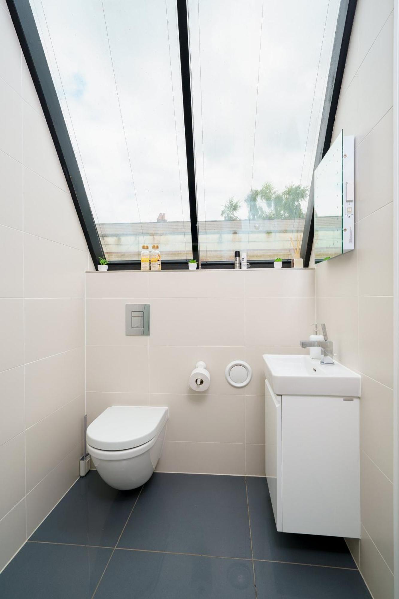 En-Suite Room In Zone 1 ลอนดอน ภายนอก รูปภาพ