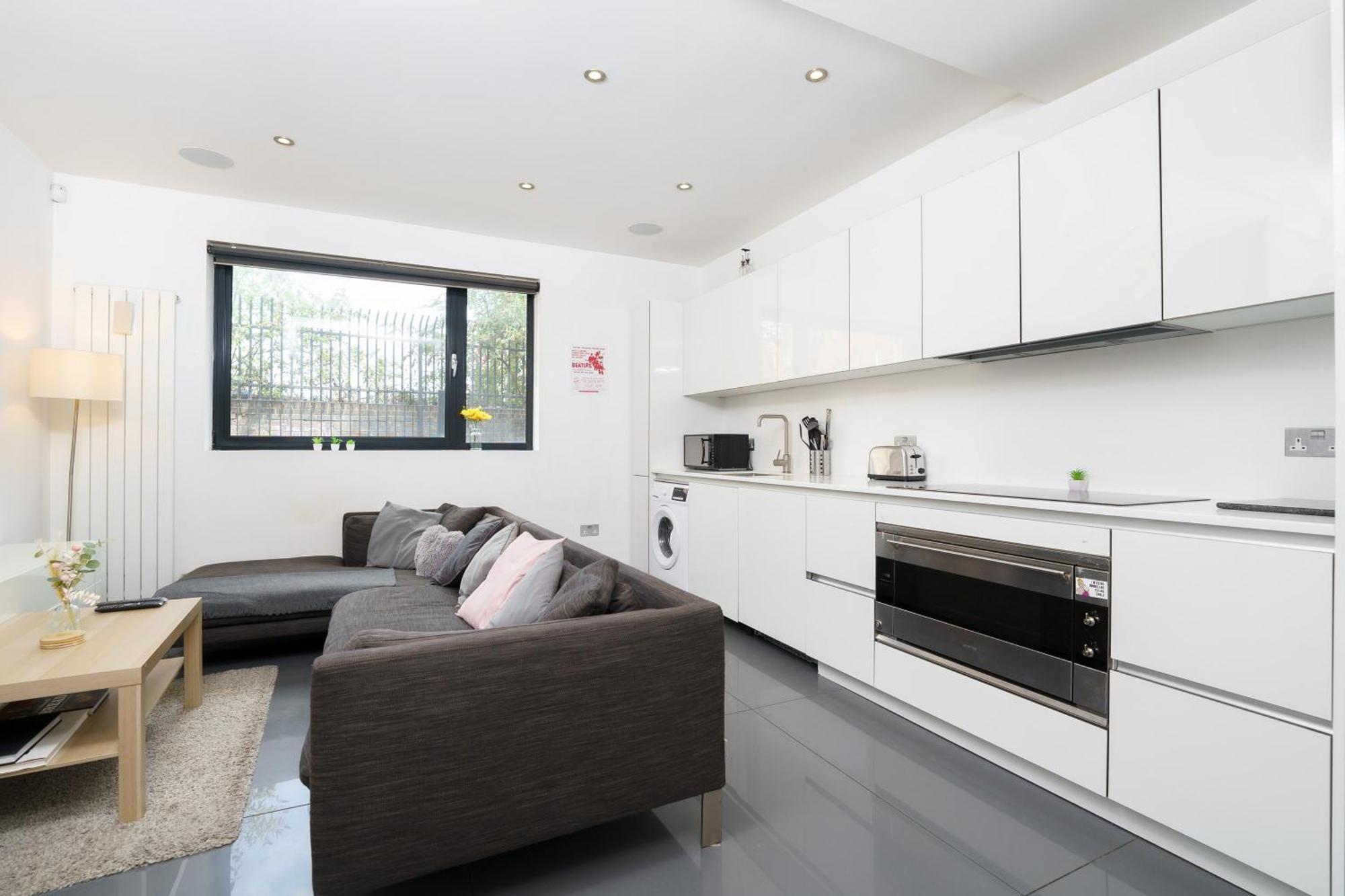 En-Suite Room In Zone 1 ลอนดอน ภายนอก รูปภาพ